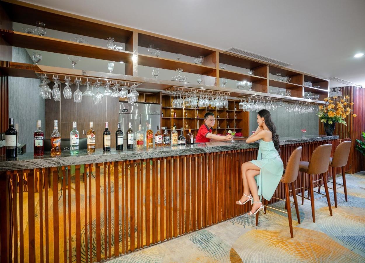 Vesna Hotel Nha Trang Esterno foto
