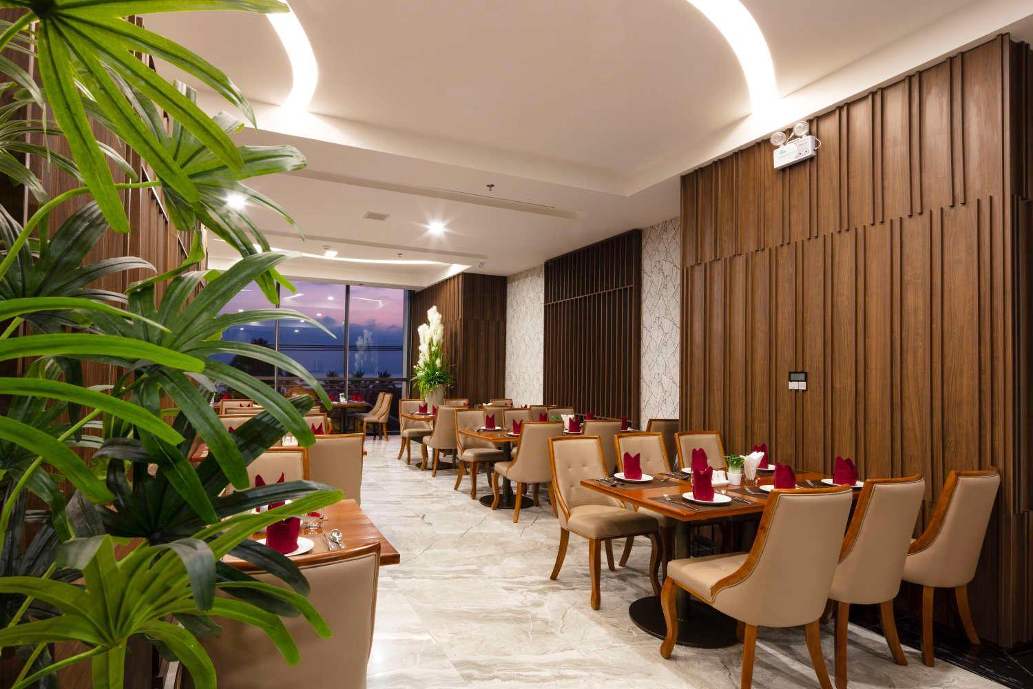 Vesna Hotel Nha Trang Esterno foto